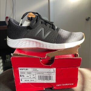 New Balance Women's Black Athletic Shoes